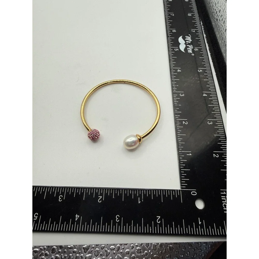 N/A gold tone